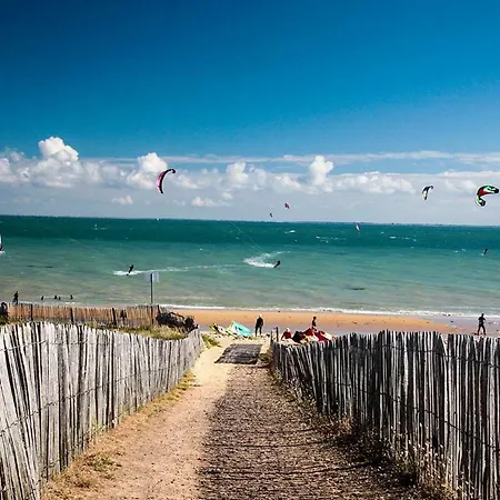 Le Nautilus LʼAiguillon-sur-Mer